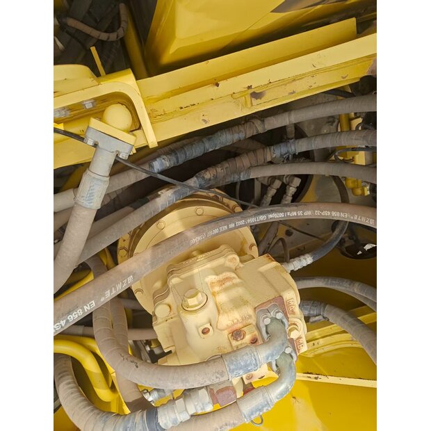 2020 Komatsu PC460-8-41418225