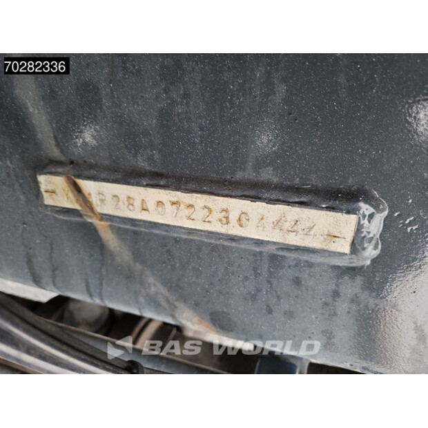 2002 MOL YT200-41418282