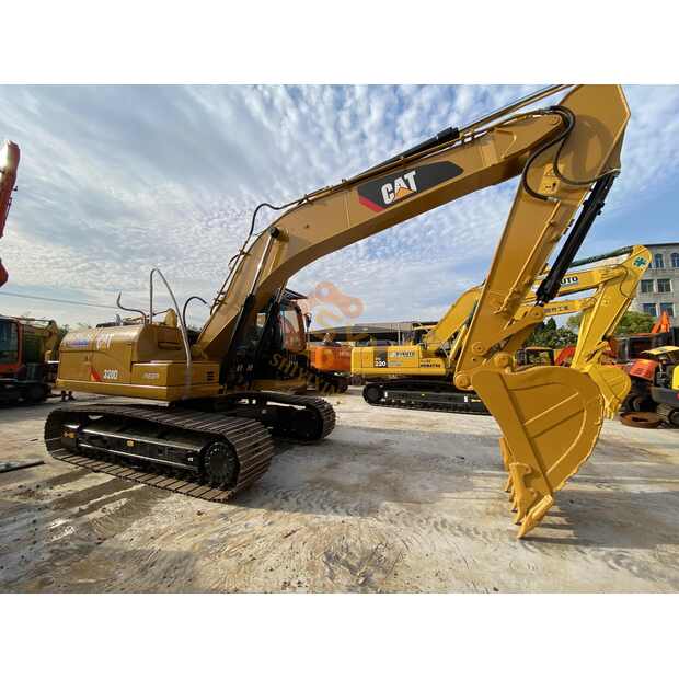 2022 Caterpillar 320D-41430469