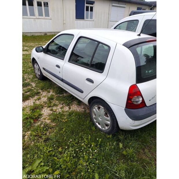 2005 Renault Clio-41431654