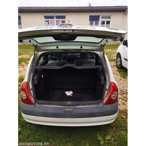 2005 Renault Clio-41431658