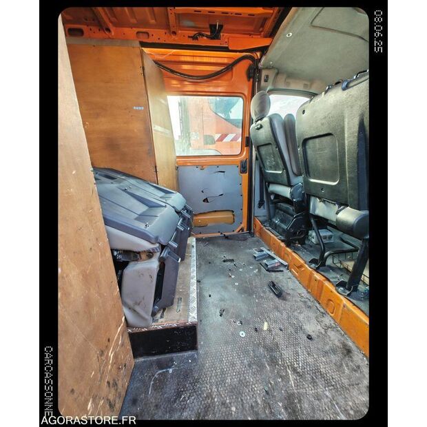 2005 Renault Master-41431671