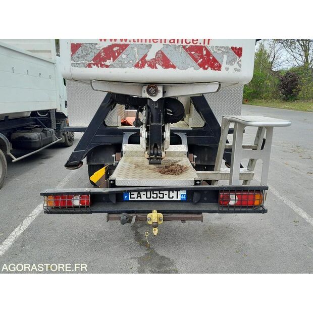 2016 NISSAN Cabstar-41431709