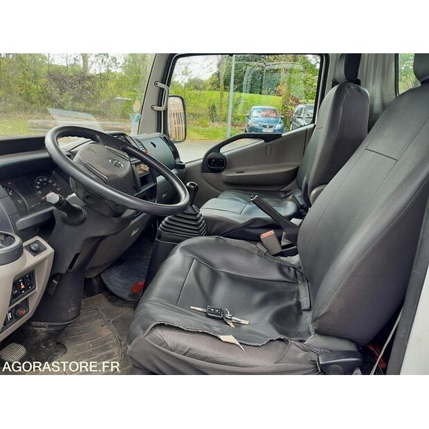 2016 NISSAN Cabstar-41431721