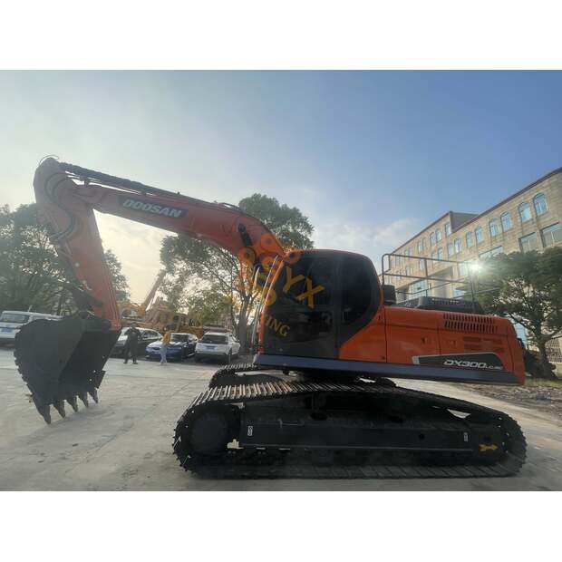 2023 Doosan DX300LC-9C-41431923