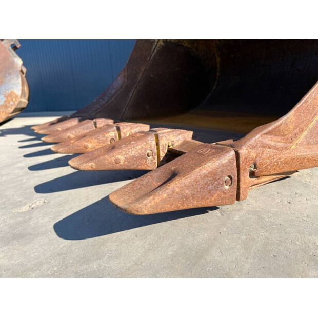 2019 OilQuick OQ65-41432642