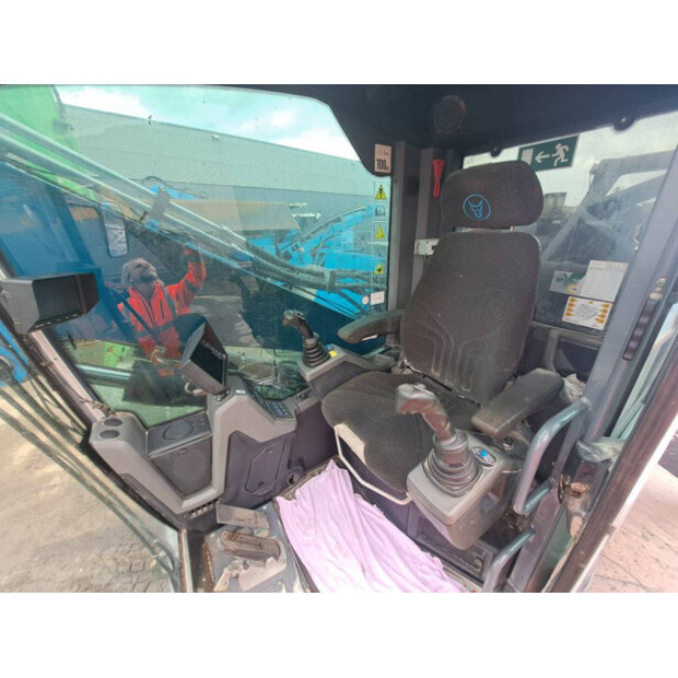 2020 FUCHS MHL320F-41433122