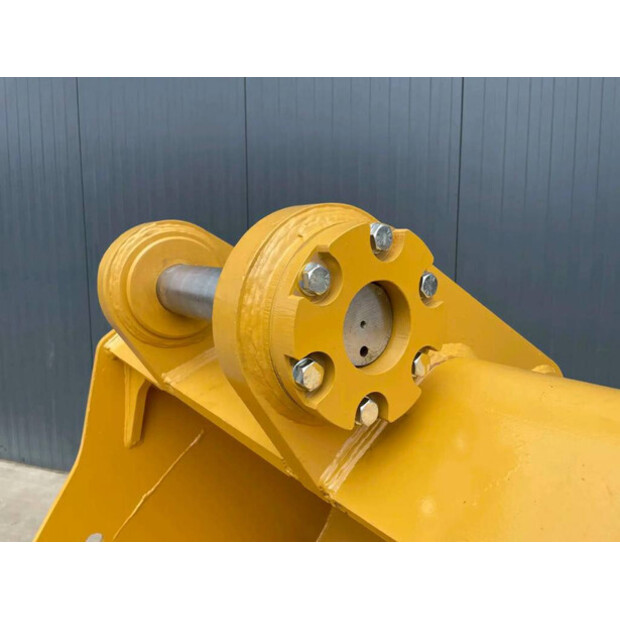 2025 Caterpillar 350 TB-41433914