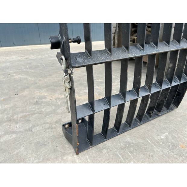 2014 Caterpillar M313D-41434675