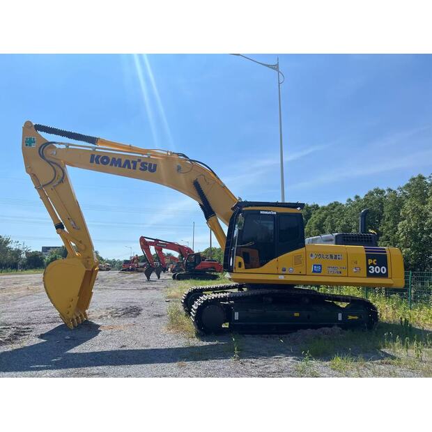 2022 Komatsu PC300-41435838