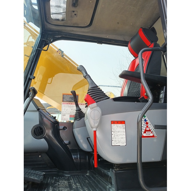 2024 كوماتسو PC200-41435855