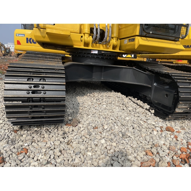 2023 Komatsu PC200-41435870