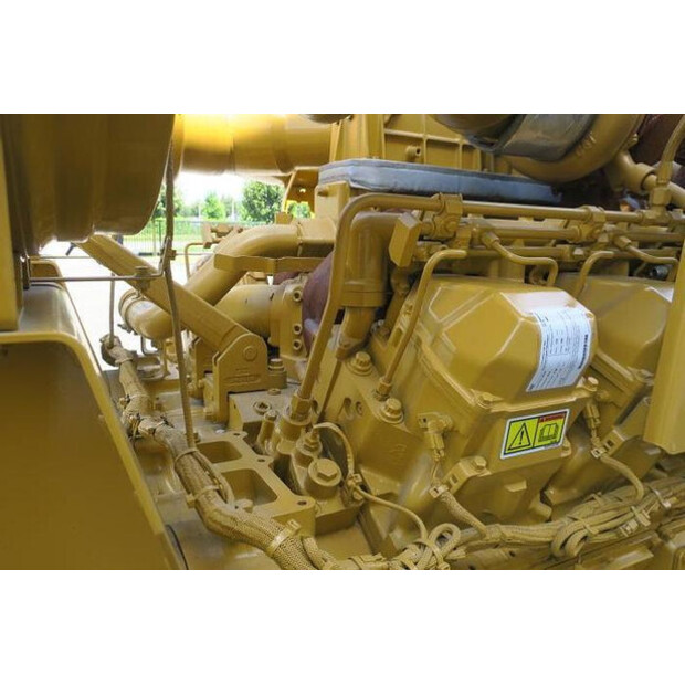 2011 كاتربيلر 3516B-41435944