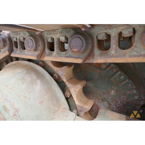 2004 Caterpillar D7F Ex-army-41436170