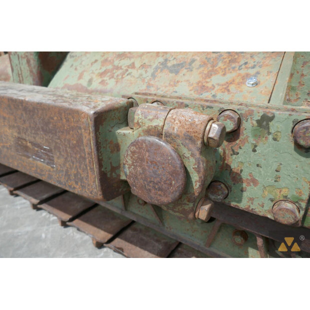 2004 Caterpillar D7F Ex-army-41436196