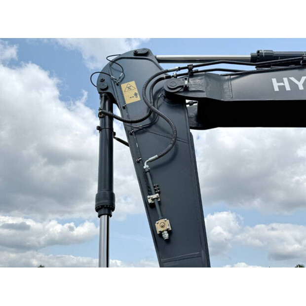 2025 Hyundai HX360L-41436476