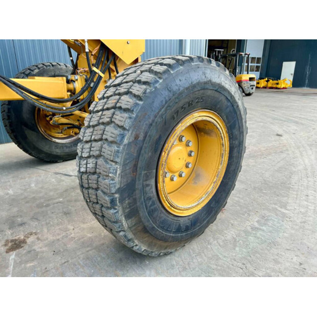 2011 Caterpillar 140M-41436840