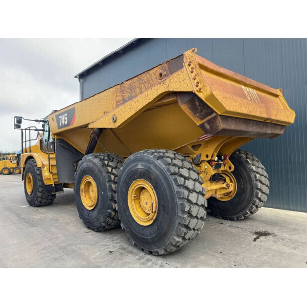 2018 Caterpillar 745-41437006