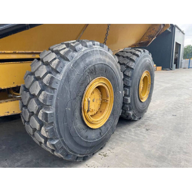 2018 Caterpillar 745-41437028