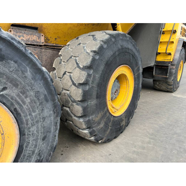 2012 Komatsu HM400-3-41437073
