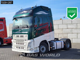 صورة ل رؤوس شاحنات 2020 فولفو FH 540