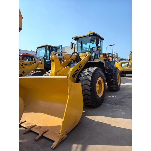 2021 SDLG LG956L-41437859