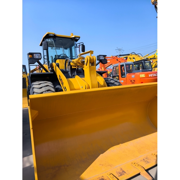 2021 SDLG LG956L-41437866