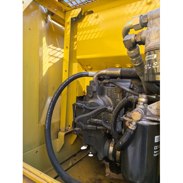 2021 Komatsu PC130-7-41437927