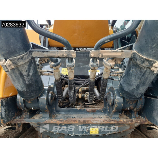 2017 Hyundai HX380L-41438341