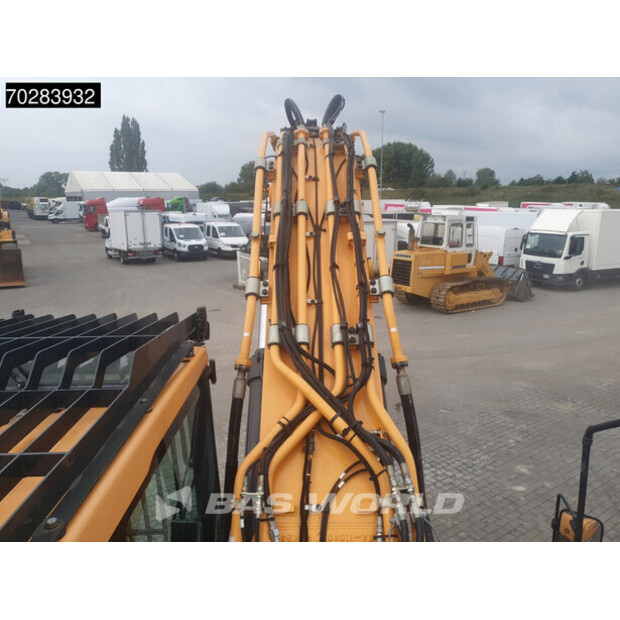 2017 Hyundai HX380L-41438342