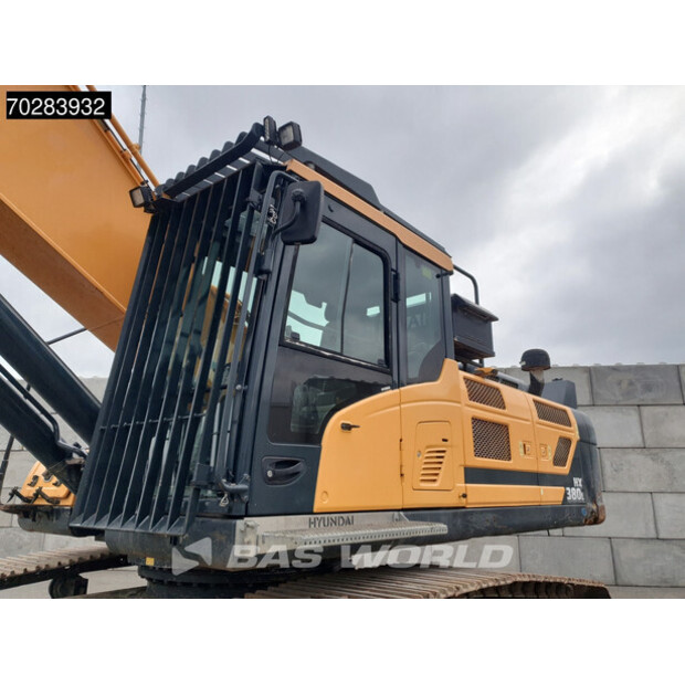 2017 Hyundai HX380L-41438345