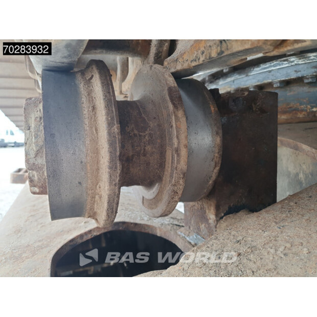 2017 Hyundai HX380L-41438352