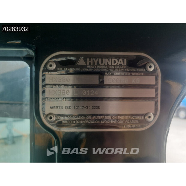 2017 Hyundai HX380L-41438372