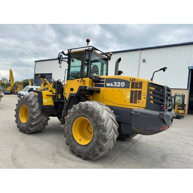 2008 Komatsu WA320-5-41443106