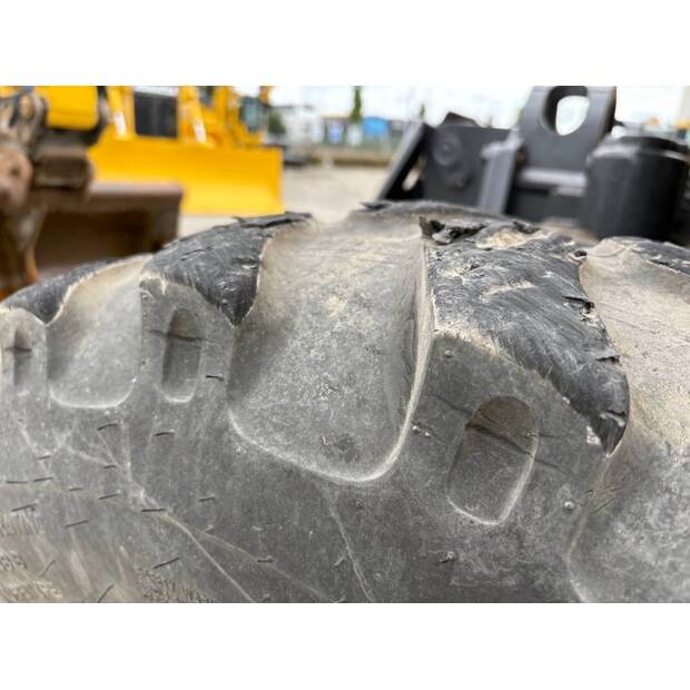 2019 Komatsu PW148-11-41443206