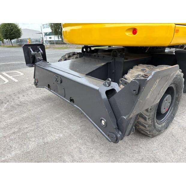 2019 Komatsu PW148-11-41443212