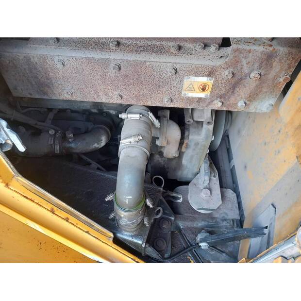 2006 Komatsu 6-41443280