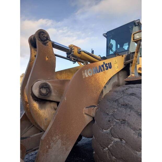 2006 Komatsu 6-41443282