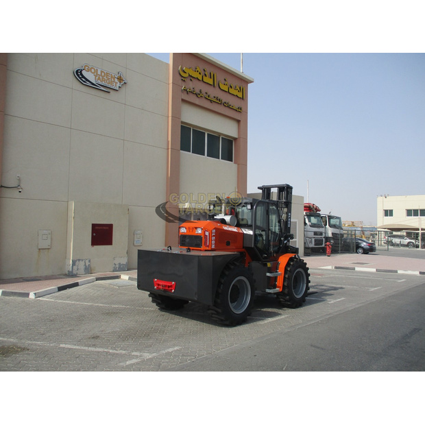 2025 SOLUTION SL50N-41446375