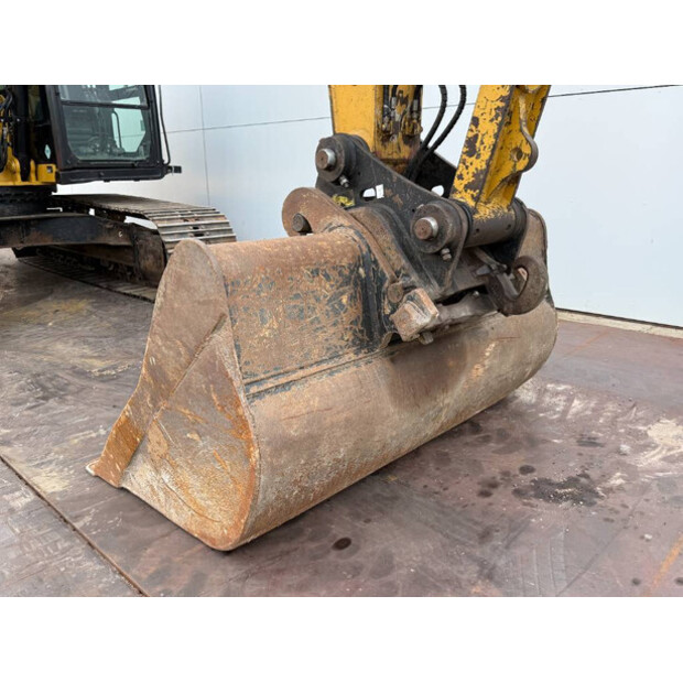 2017 Caterpillar 318FL-41451247