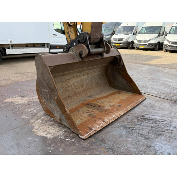2017 Caterpillar 318FL-41451249