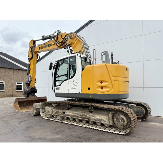 2017 Liebherr R926LC-41451264
