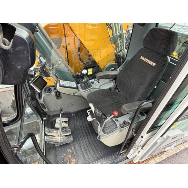 2017 Liebherr R926LC-41451269