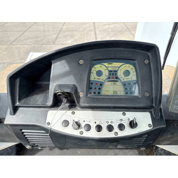 2004 كاتربيلر BW213DH-4-41451314