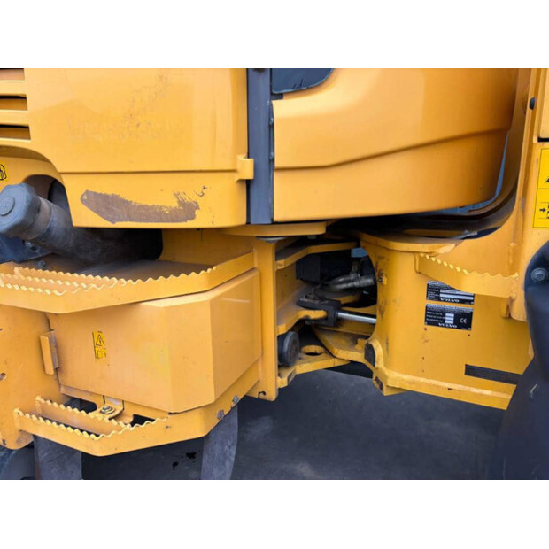 2011 Volvo L50F-41463669