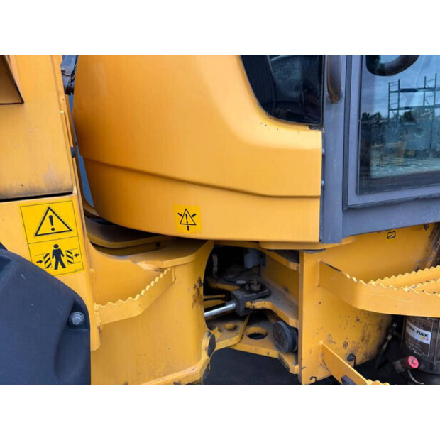 2011 Volvo L50F-41463679