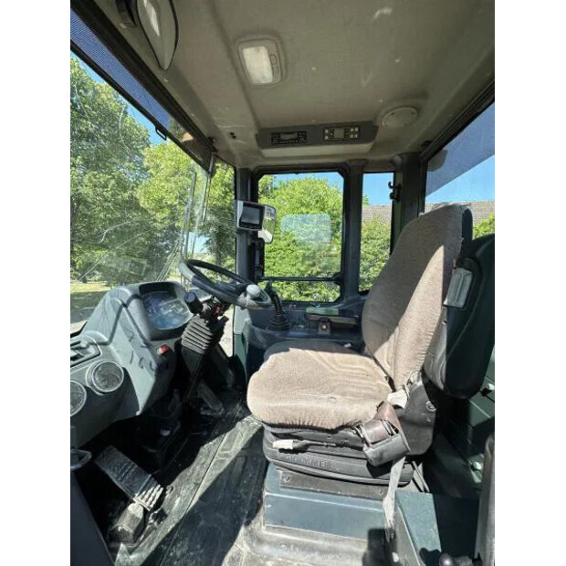 2016 Hyundai HL730-9-41467122