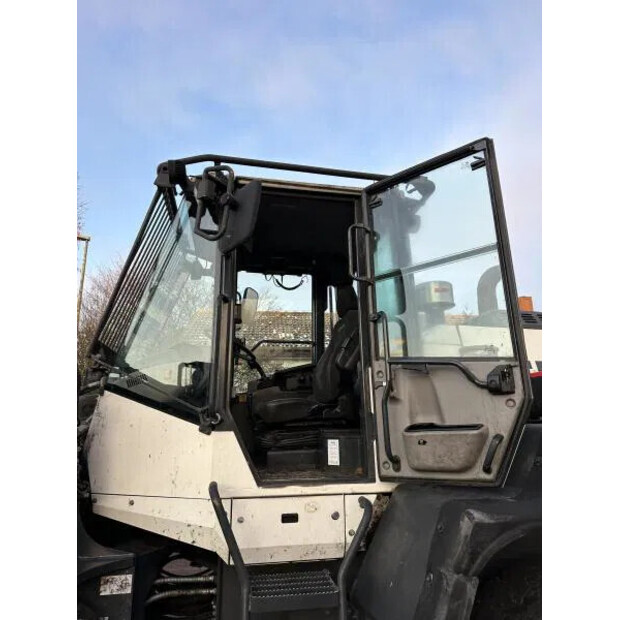 2018 كوماتسو WA320-41467267