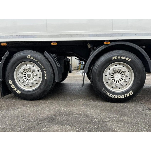 2011 كرون Cool Liner-41467278