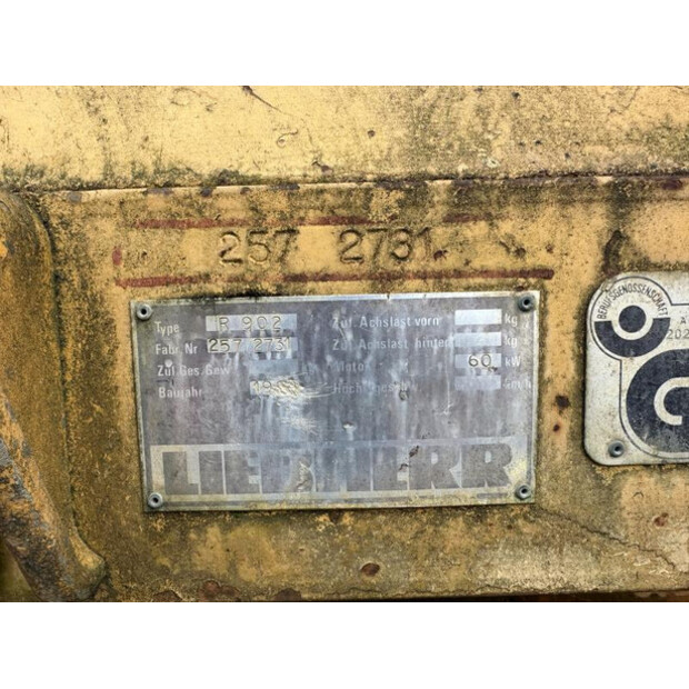 1990 ليبهير A902-41467372